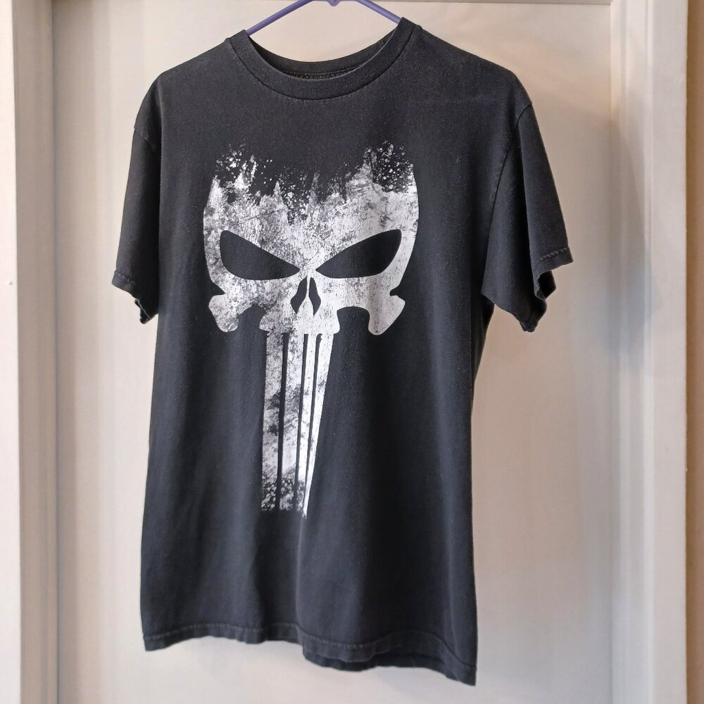 (Marvel) Punisher T shirt - Size M